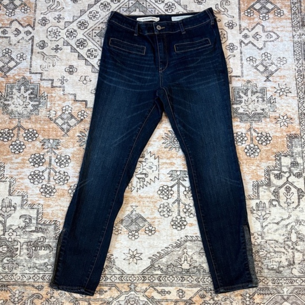 ANTHRO PILCRO AND THE LETTERPRESS 30 ultra high rise zipper hem jeans
